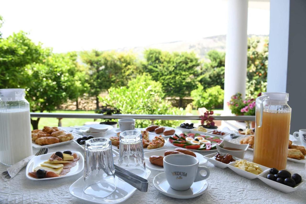 Hotel Vila Arbri Berat Eksteriør bilde