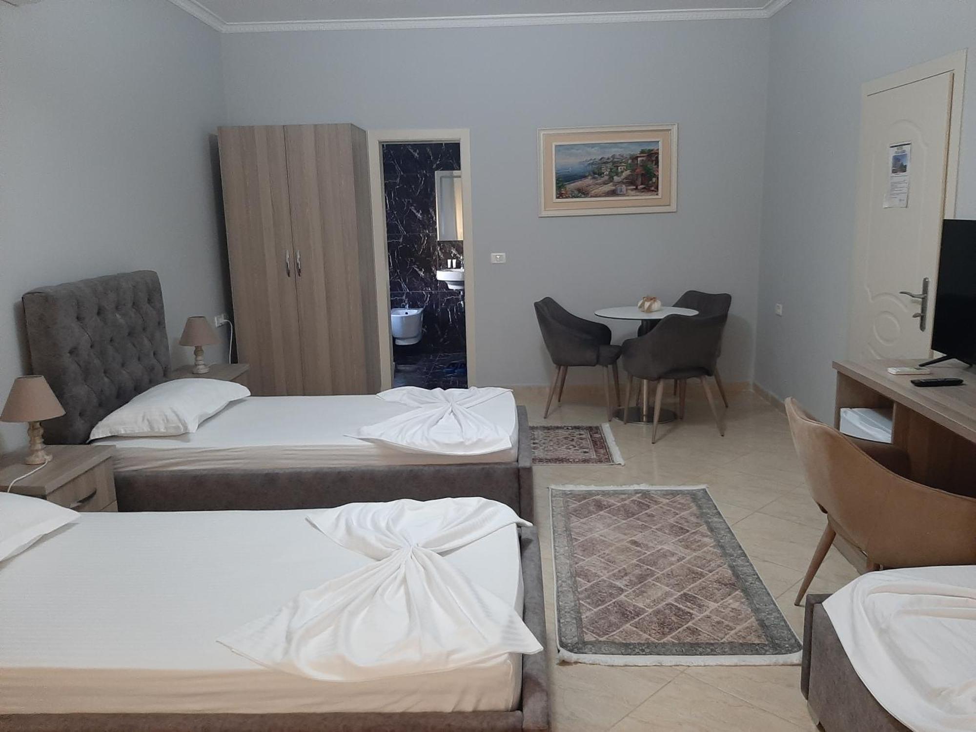 Hotel Vila Arbri Berat Eksteriør bilde
